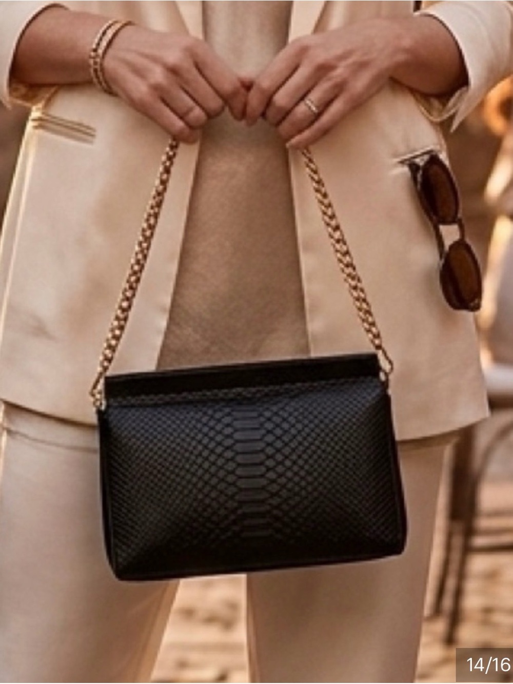 DKNY Black Python Snakeskin Embossed Flap Crossbody Bag with Gold Chain - Picture 5 of 10